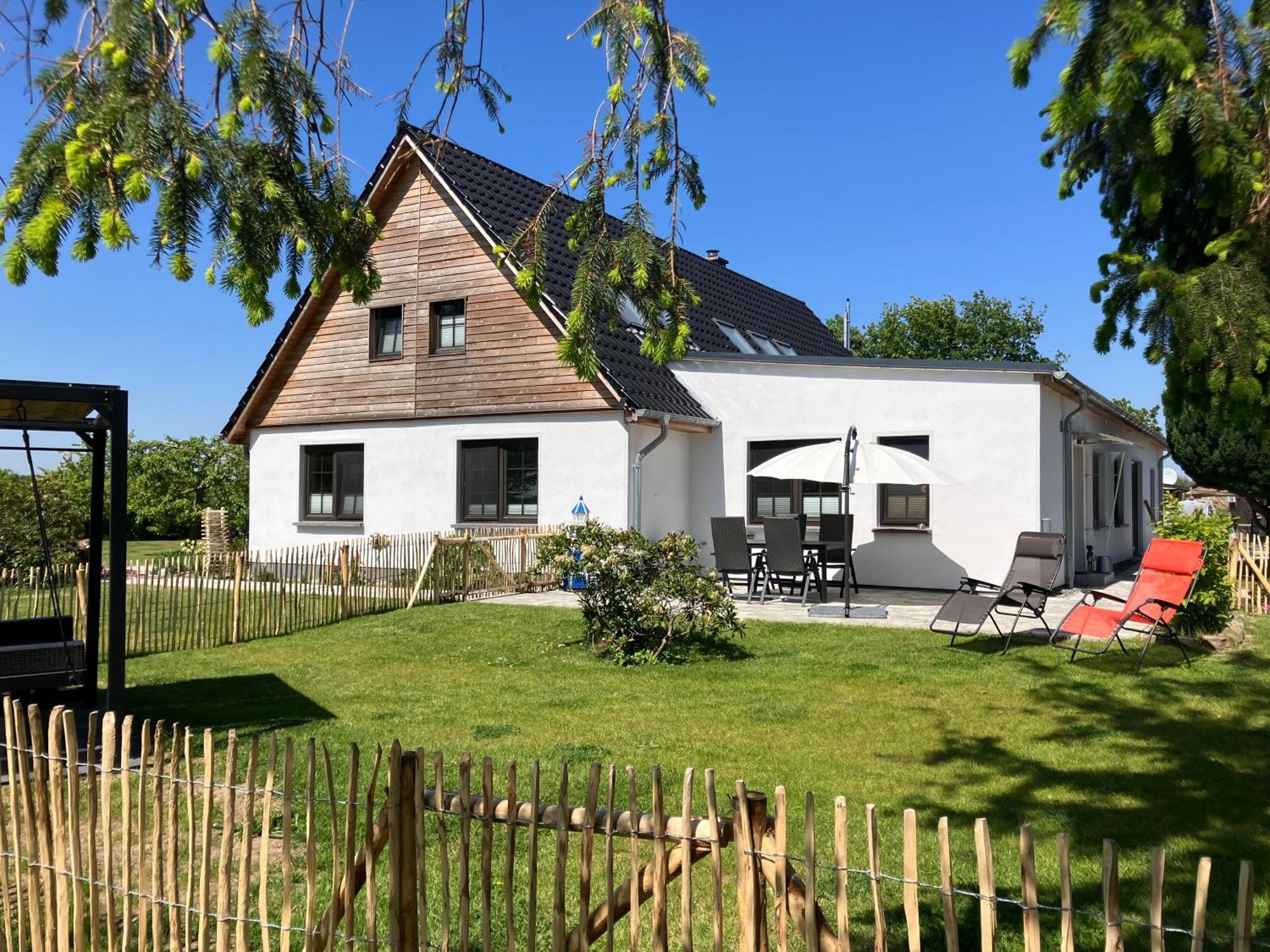 Grosse 4 Sterne Ferienwohnung Beim Boddenstrand Sundhagen-Niederhof Exterior photo